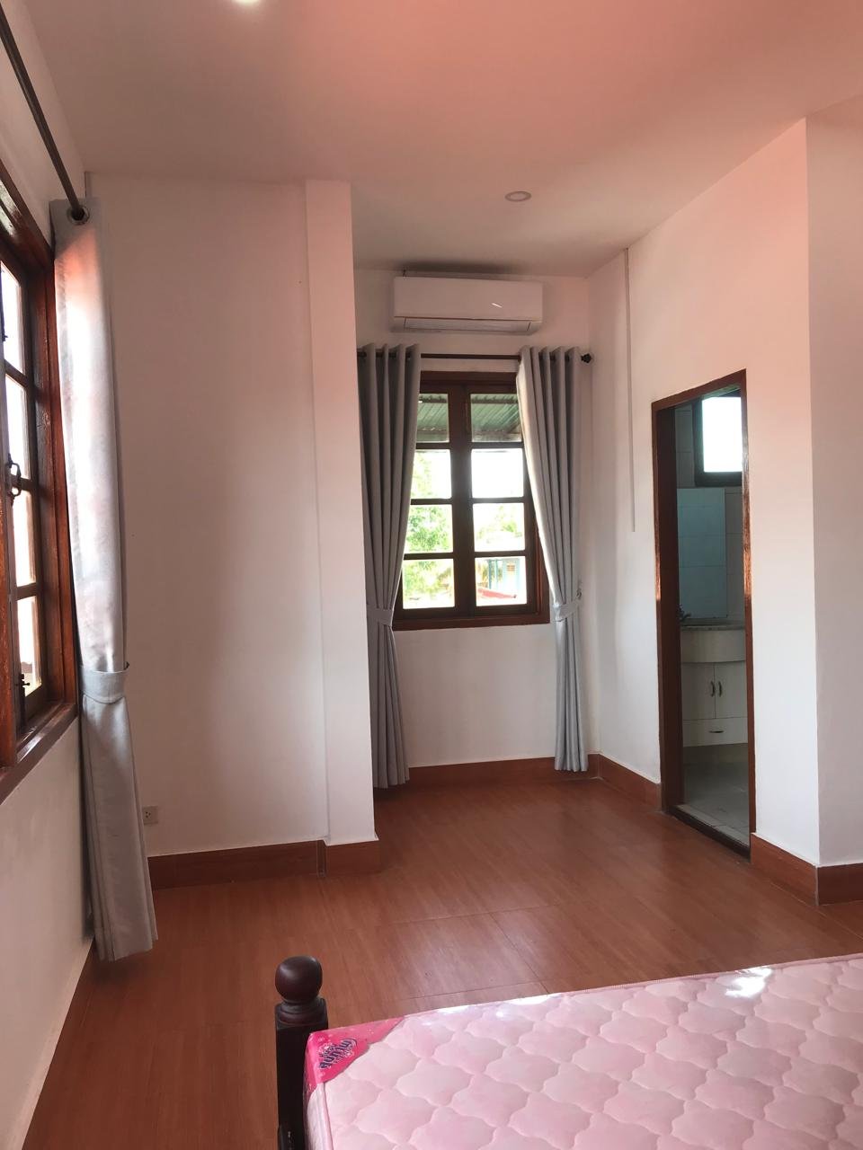 WhatsApp Image 2025-08-12 at 9.57.46 AM 5064-One and half floor Villa for rent near Japanese Embassy