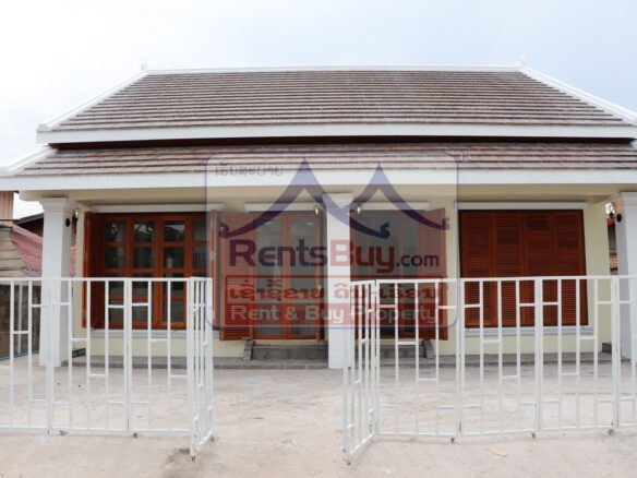 5123- New modern rowed house near Wattay International Airport for rent.