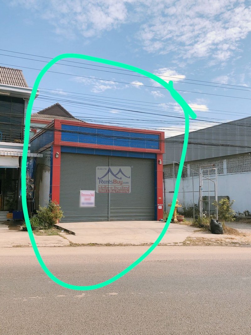 shophouseforsale01 5041- Shop house for sale in Nonghai village Hadsayfong District.