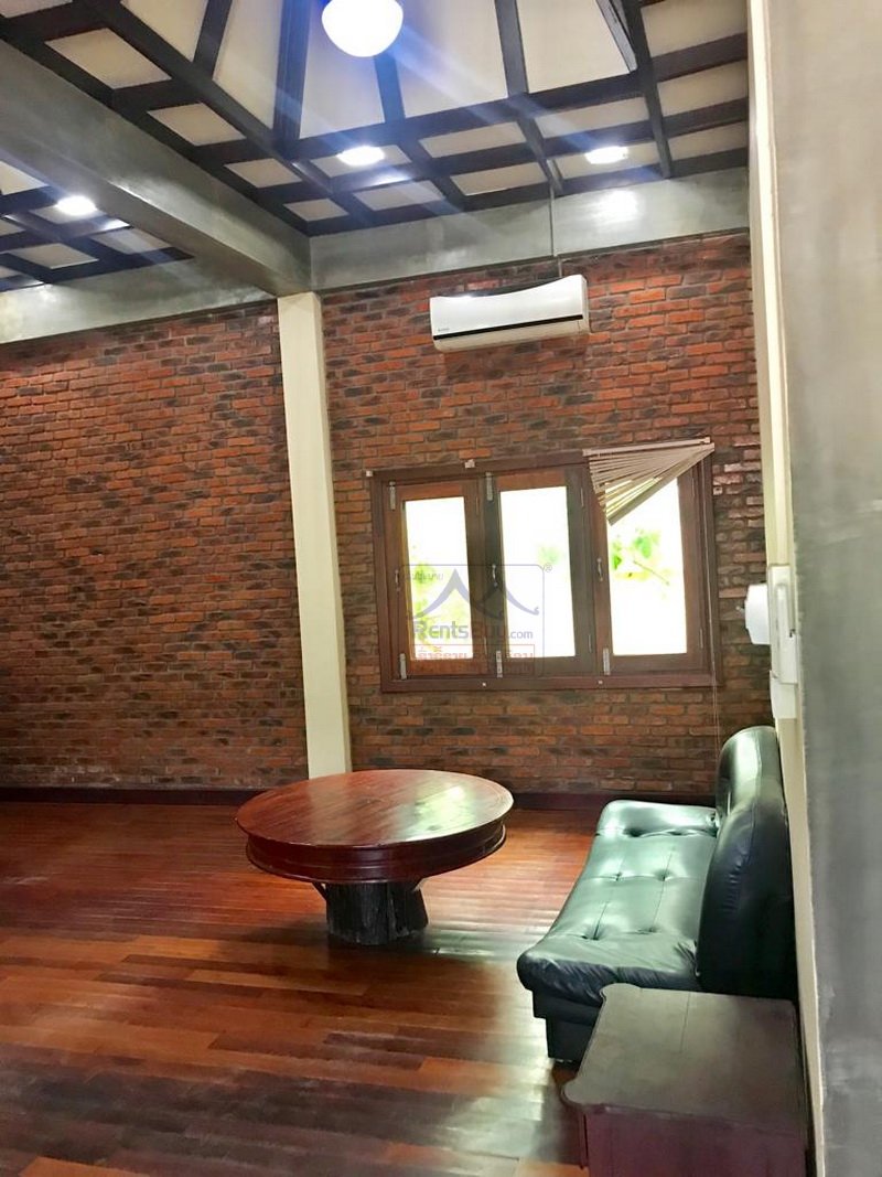 2592 – one floor Lao contemporary house for rent near Wattay Airport with fully furnished!