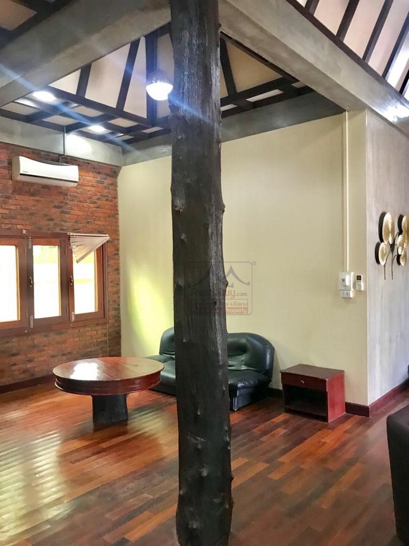 2592 – one floor Lao contemporary house for rent near Wattay Airport with fully furnished!