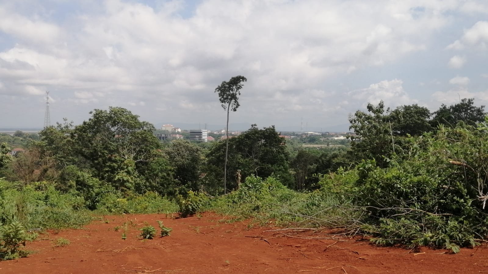 7 5185-Land in Pakse near Airport for sale