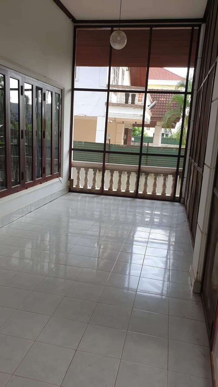 5235-Villa house in Luangphabang District near Luang Prabang International Airport for rent