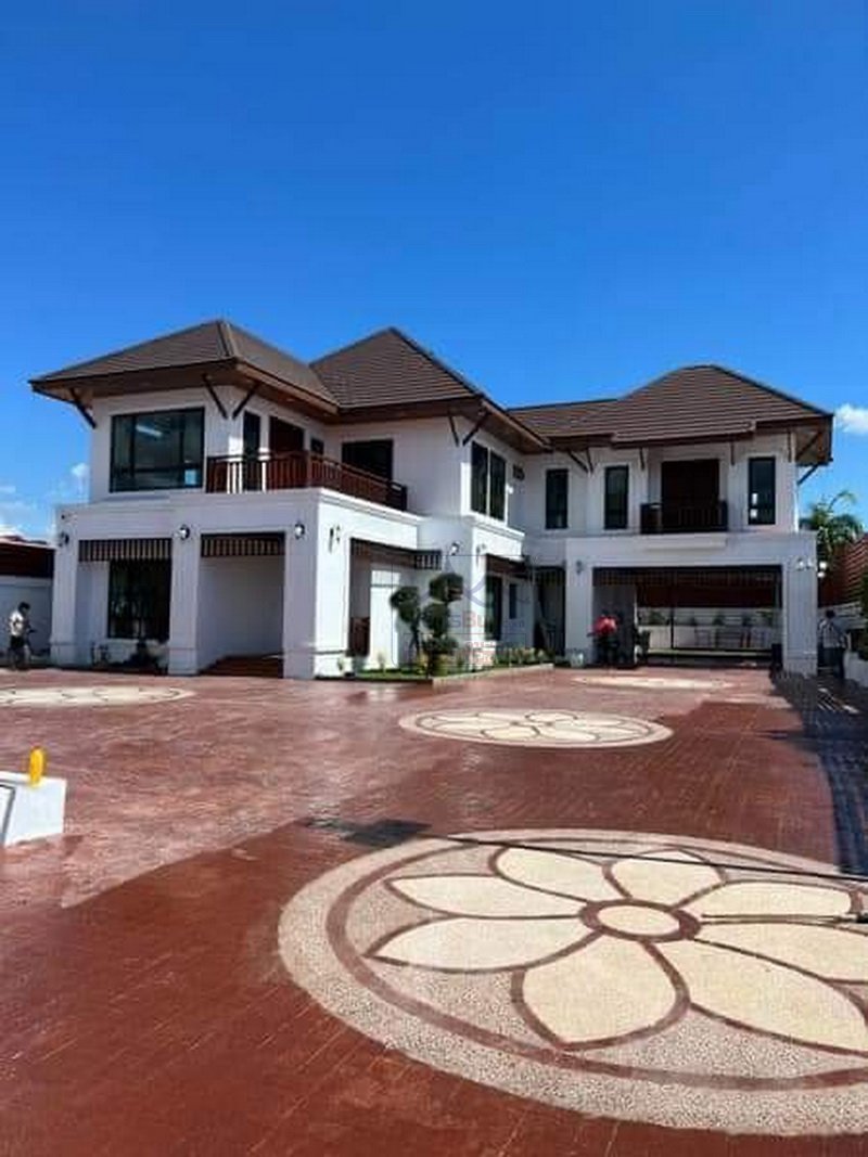 houseforrent00 5208-New Luxury Villa house near airport for rent and for sale