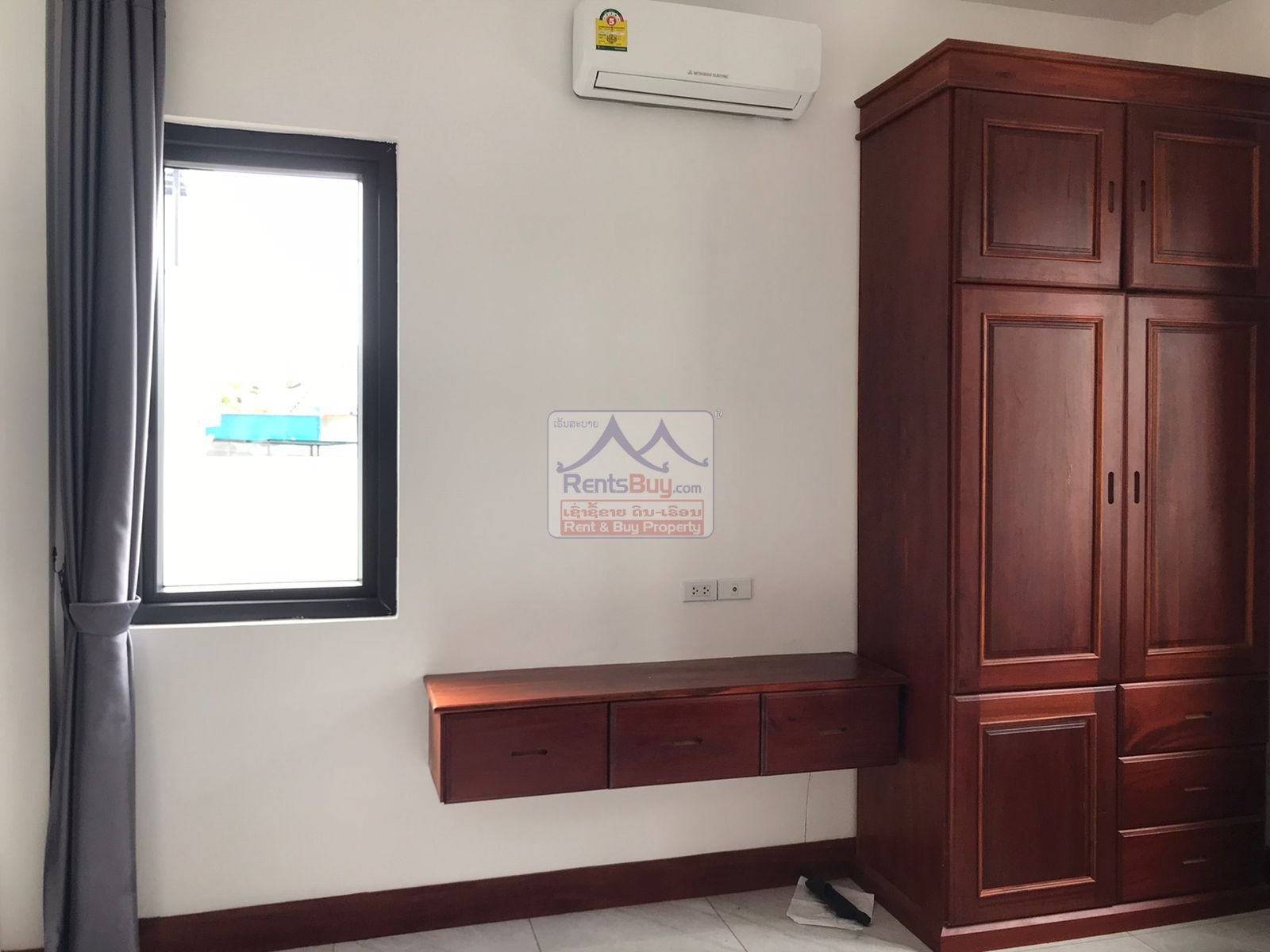 5332-Villa House near Wattay International Airport For rent