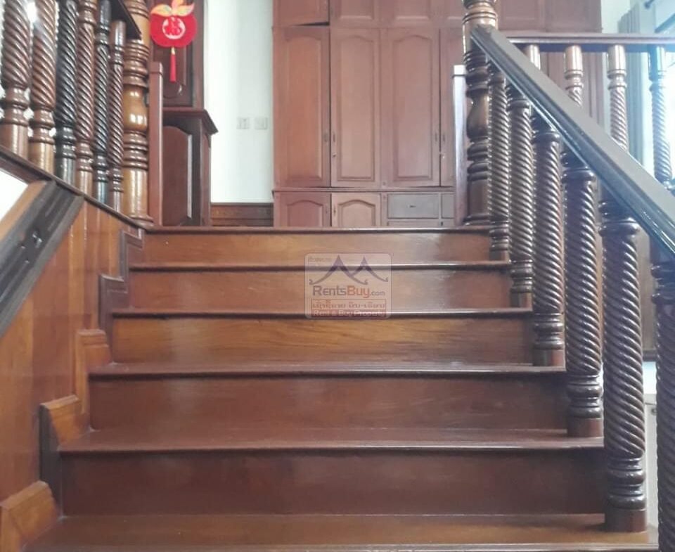 960