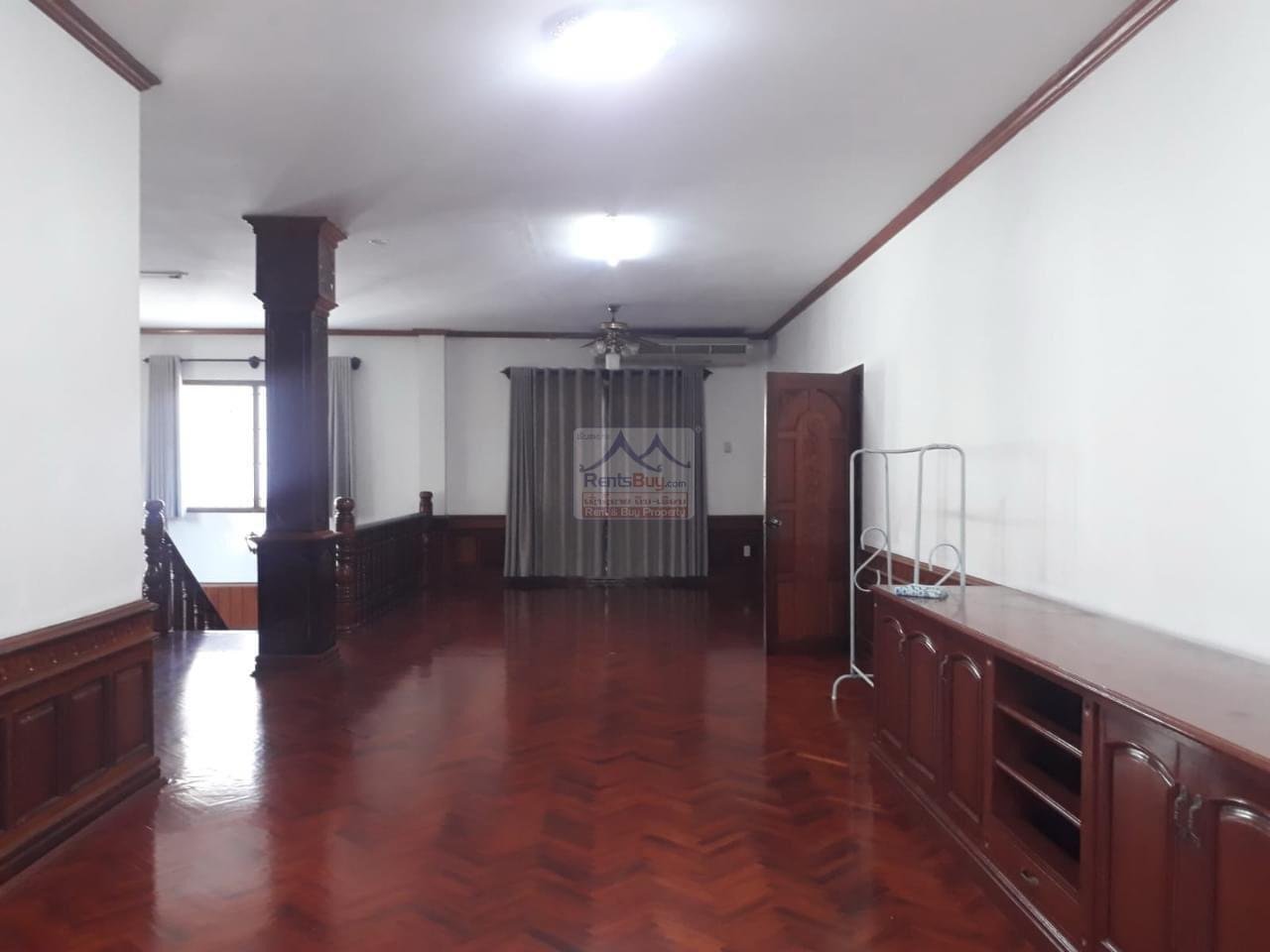 5311-A Beautiful villa house for rent near the 103 hospital