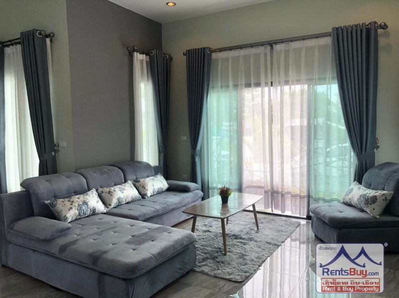 800