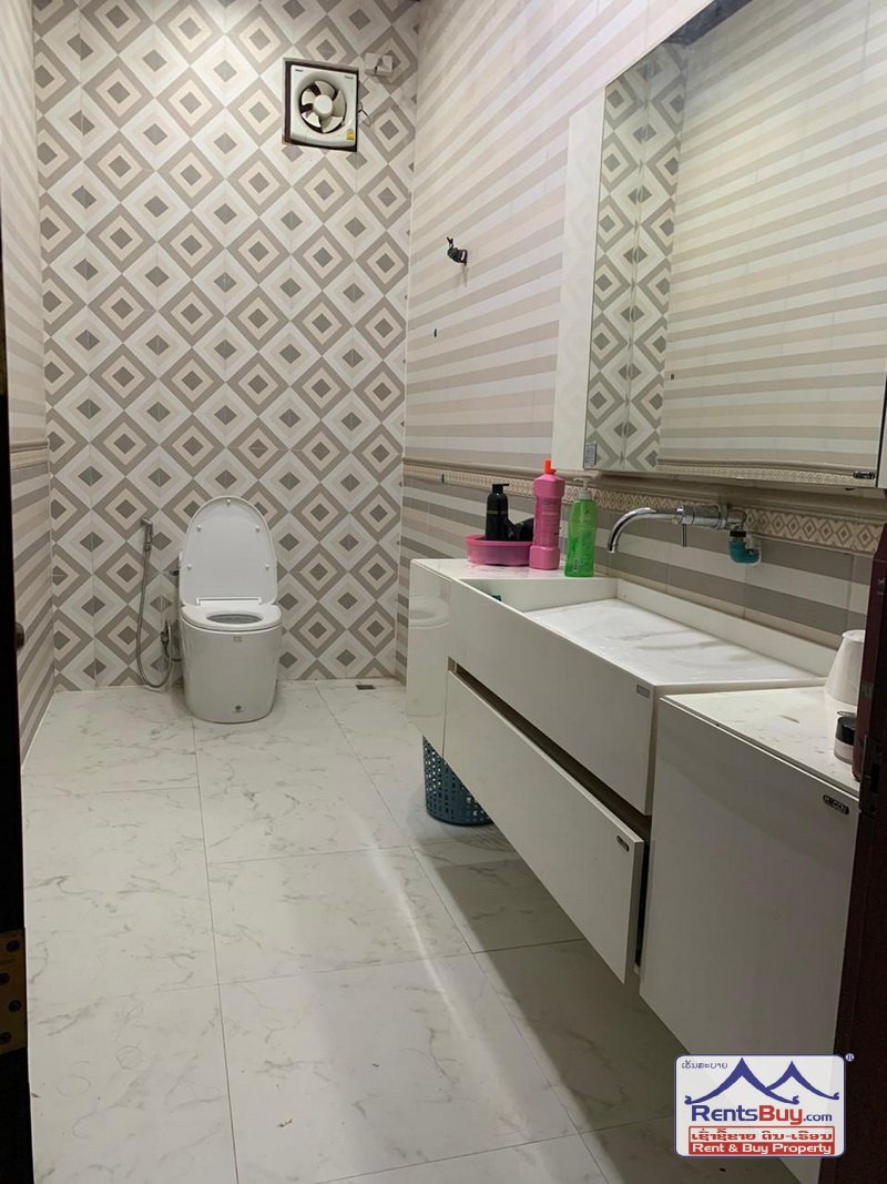 5424-The beautiful villa house for sale in Saysettha District