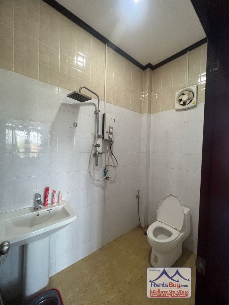 house for sale_02 5401-Nice two-floors villa house for sale near Lao Aussi Market