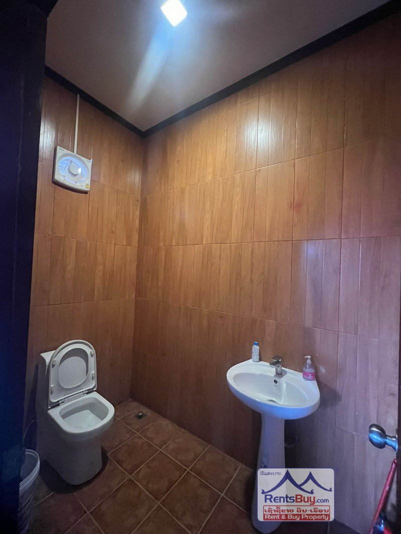 house for sale_06 5401-Nice two-floors villa house for sale near Lao Aussi Market