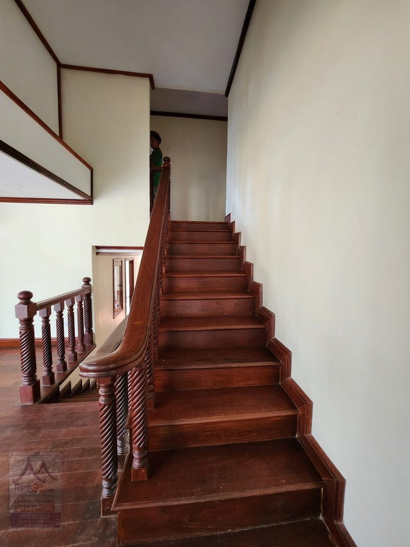 House for ren6 (2) 5547- The classic and roomy house near Thatluang Marsh Economic zone and Lao ITECC Shopping Mall