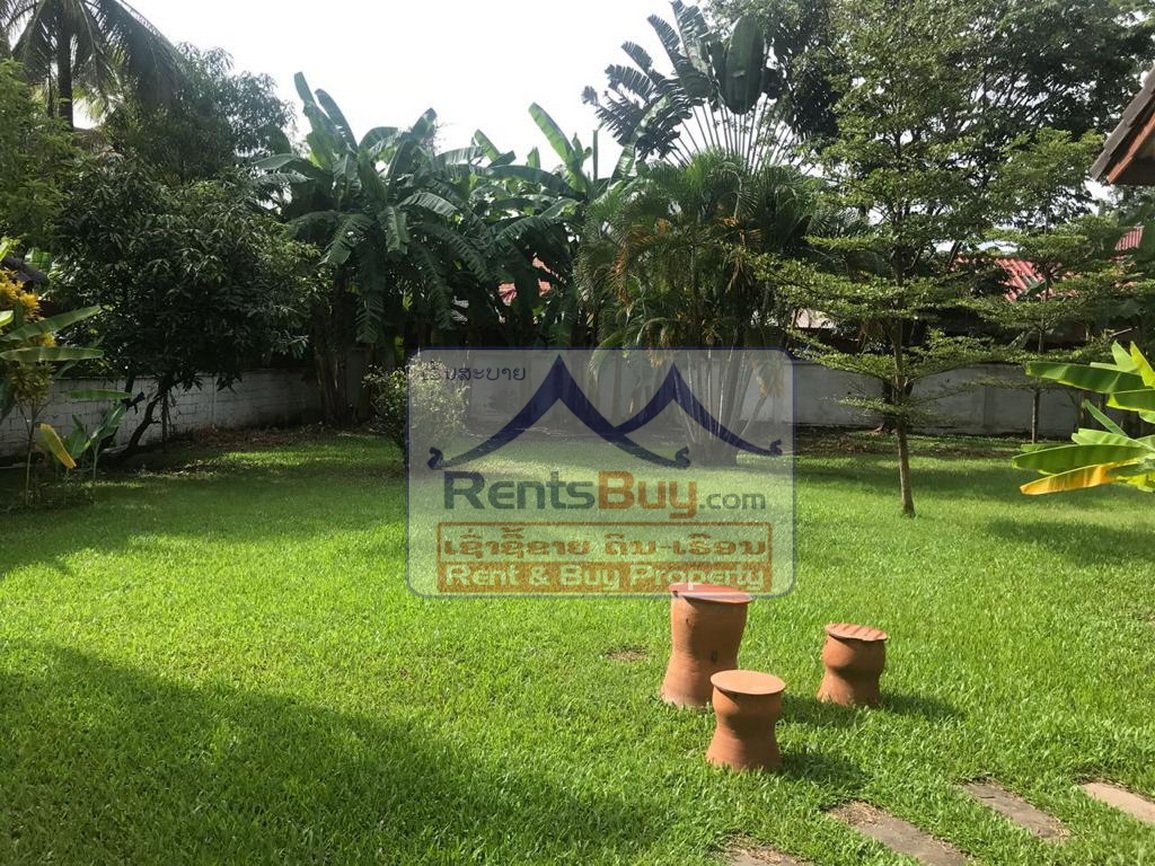 renthouse01 5559-Lao Style Villa House with Garden for rent