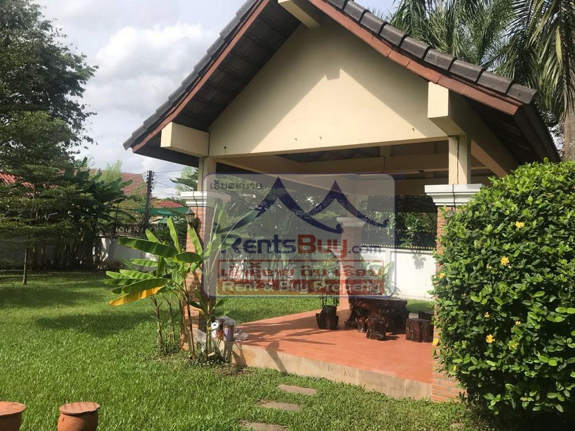 renthouse06 5559-Lao Style Villa House with Garden for rent