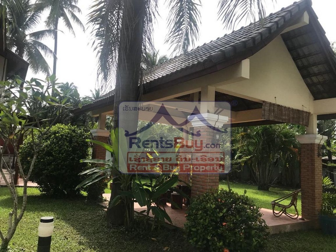 renthouse08 5559-Lao Style Villa House with Garden for rent