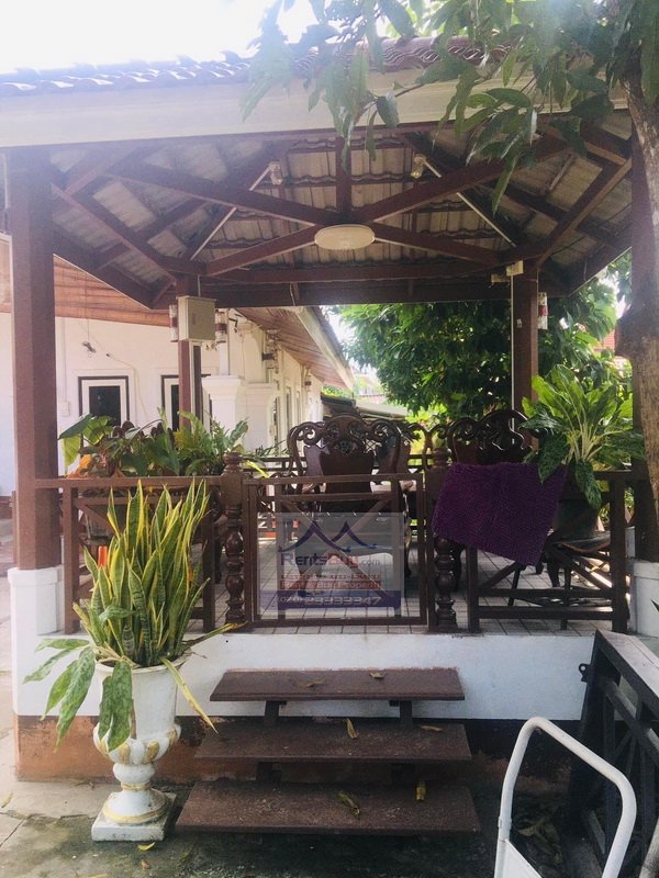 HouseforsaleSangwei05 5442-Cute Villa House Near Clock Tower for sale.