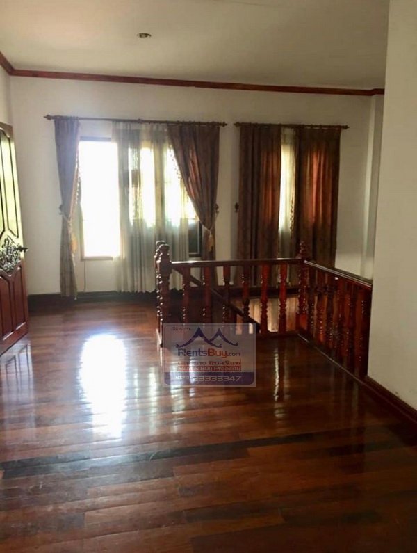 Thongkangrent09 5614-Modern Style House with Green Garden in Diplomatic Area for rent.