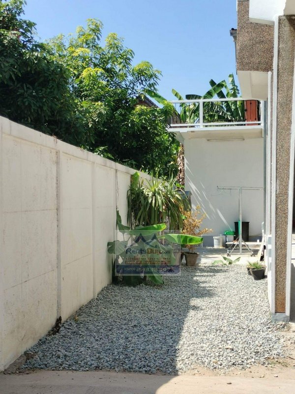 rentsalehouseAtSaphanthongnuea04 5573-Two-Storey House Near Vientiane International School for rent and for sale.