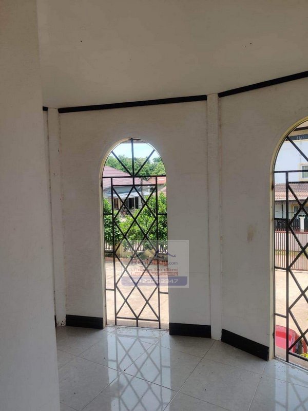 5561-Pretty House Close to Golf Driving Range and Kiettisack International School ( Nonghai ) for rent.