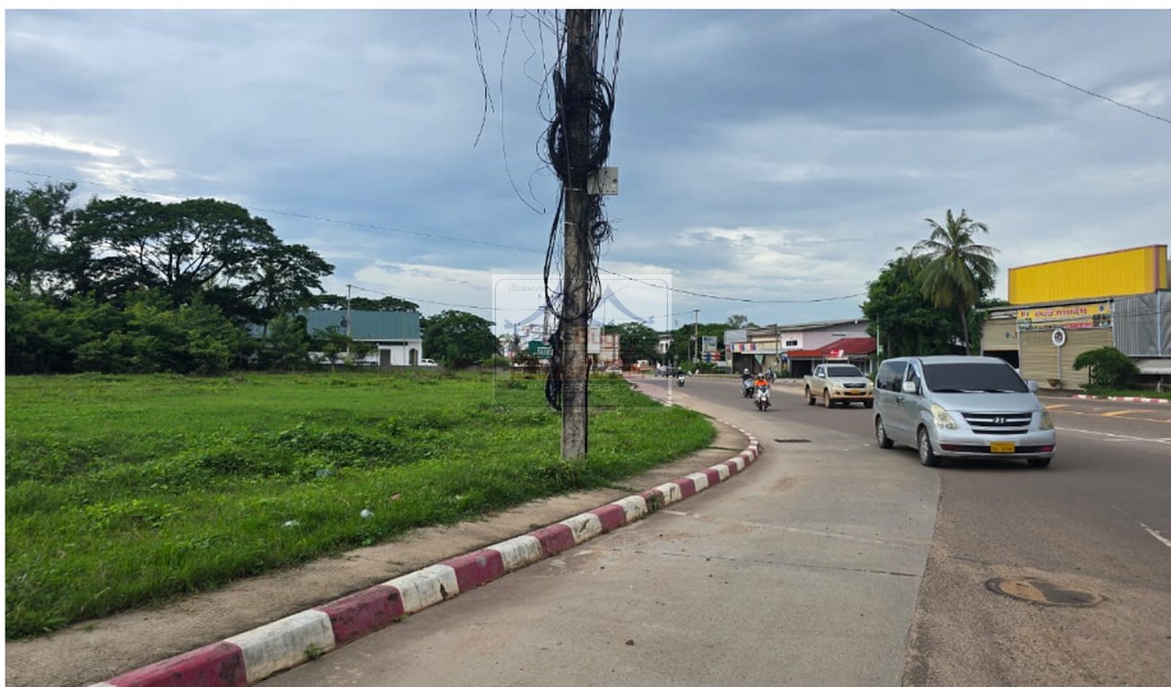 landforsale06 5649-Beautiful Land Vacant on Main road Close to U.S Embassy for sale.