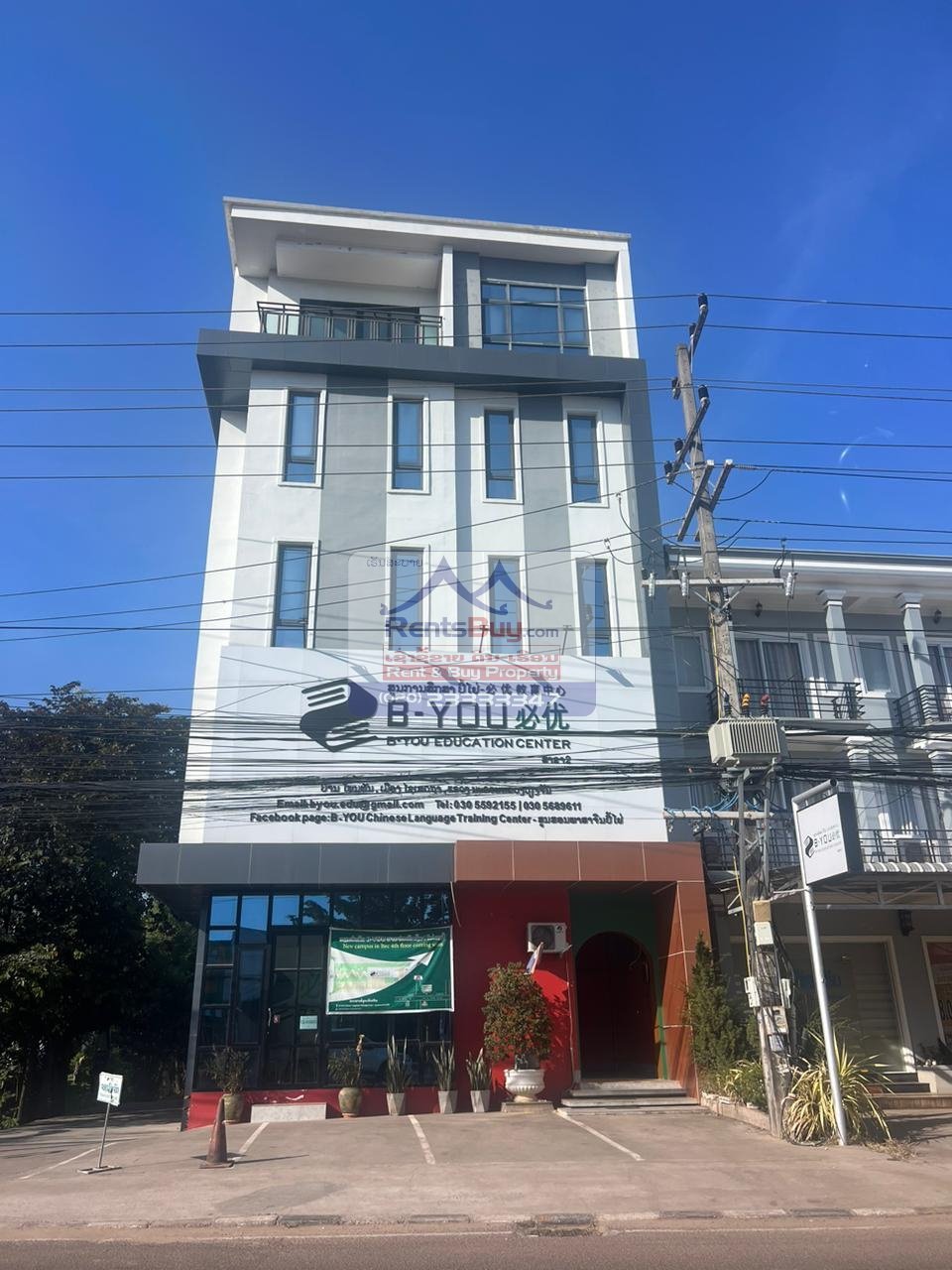 5773 – The exceptional office space available for rent with a good location near Lao ITECC Shopping Mall and 103 Military Hospital.