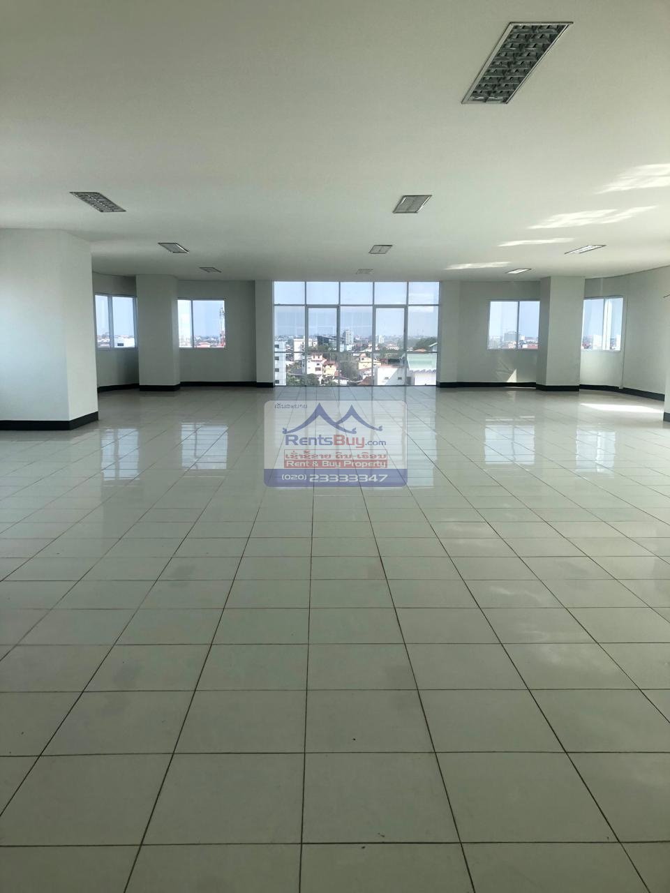 3523 – Commercial Space near Lao Telecom for rent in Central Business District,