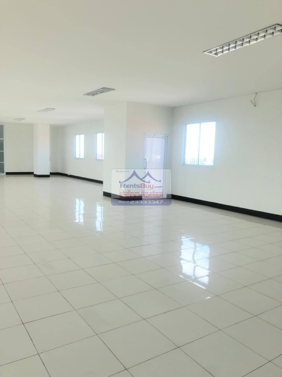 3523 – Commercial Space near Lao Telecom for rent in Central Business District,