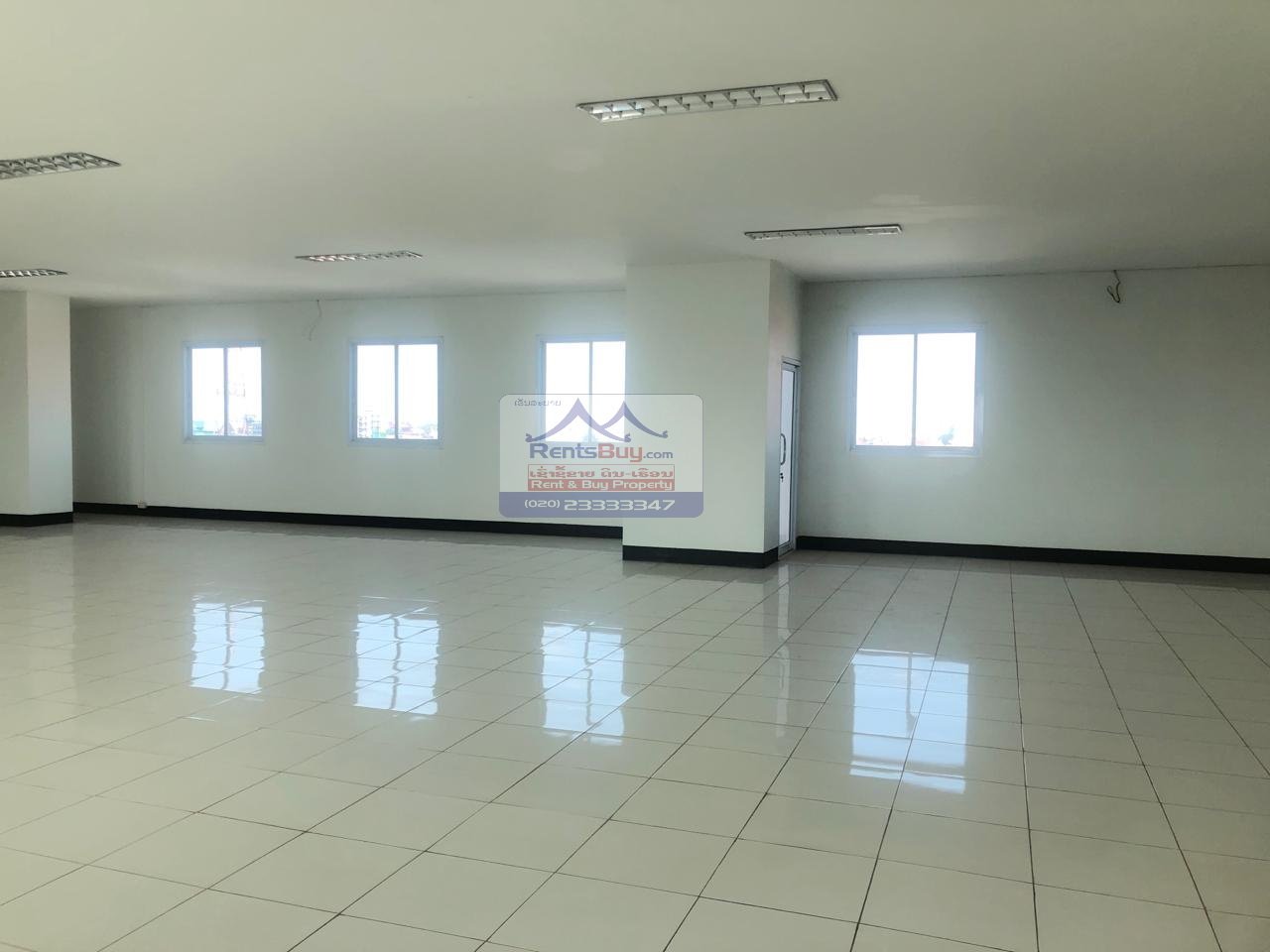 3523 – Commercial Space near Lao Telecom for rent in Central Business District,
