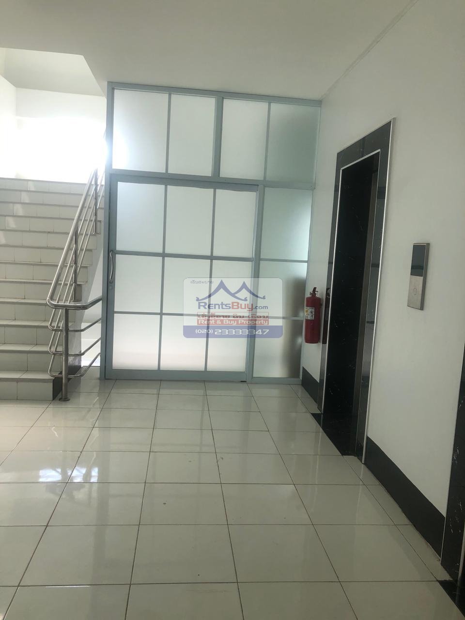 3523 – Commercial Space near Lao Telecom for rent in Central Business District,