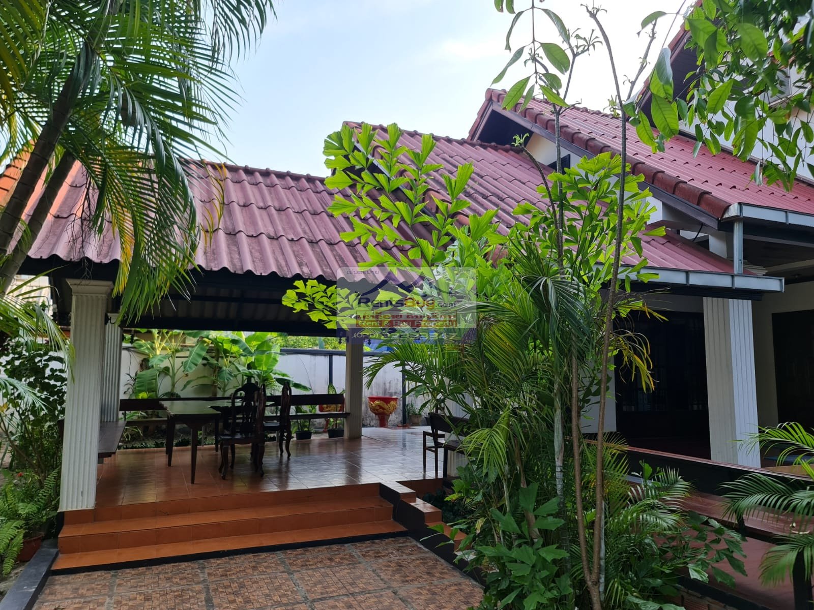 HouseForRent_SphnathongNue14 5812 – The stunning, fully-furnished house, nestled between embassies and several international schools.
