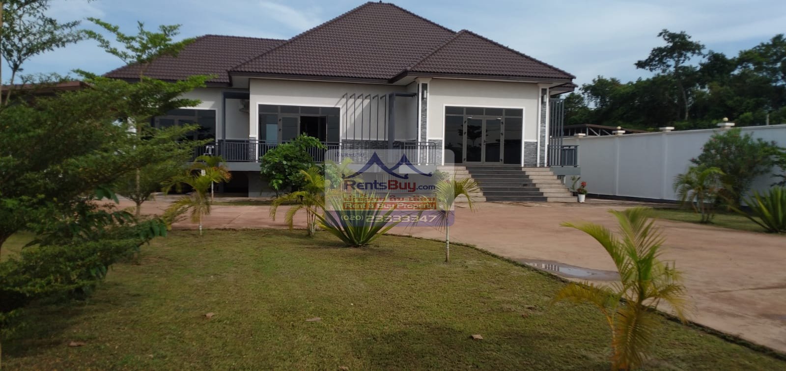 5799 – The exceptional house, Nestled near Vientiane Gain Glory International School and various restaurants.