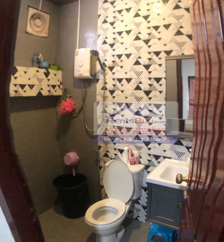 727