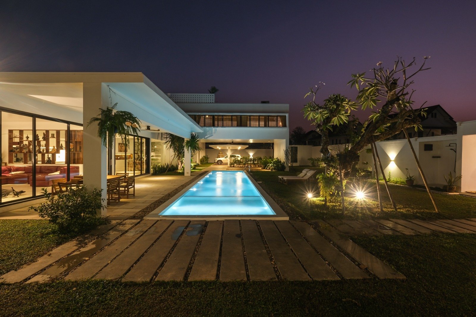 d0bdbe97-112a-40a4-a075-82d99cc39fa7 5823 – The newly constructed high-end residence for rent, Located in the prestigious diplomatic area with easy access to downtown Vientiane Prefecture and near several embassies.