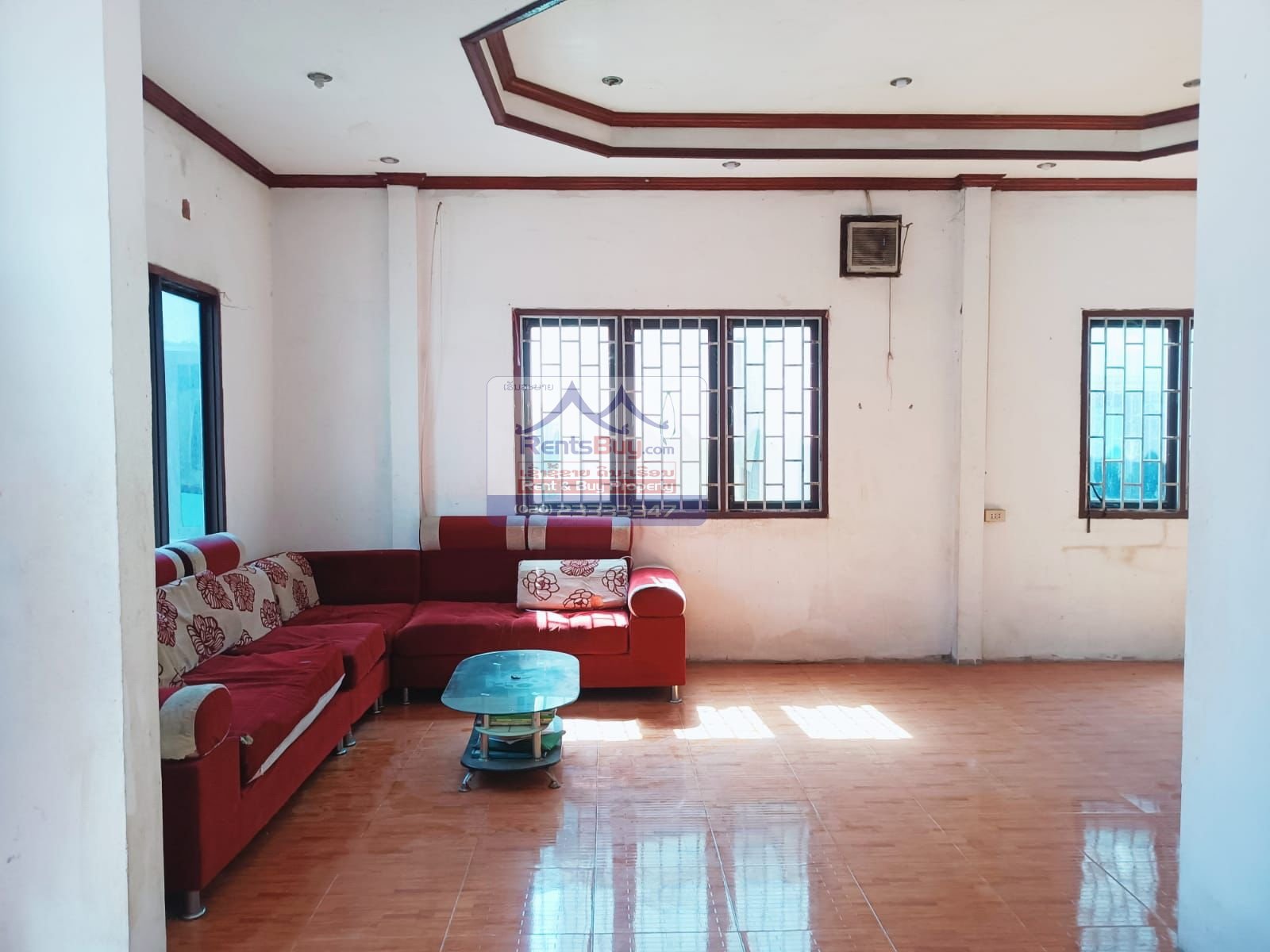 HouseForSale_Thongpong07 5827 – The charming and affordable house for sale, located near the Northern Bus station and less than 15 minutes away from the Wat-Tay International Airport.