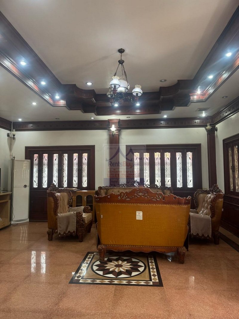 Houserent08 2514 – The stunning 2-story house offers an exceptional living experience, perfectly suited for those seeking comfort, space and convenience.