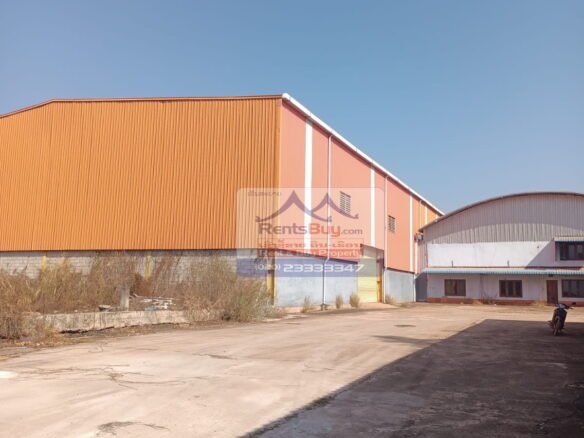 5877 – The 2 warehouses perfectly positioned on a sprawling for rent, located near The Vientiane Railway Station a facilitating efficient distribution and vital transportation hub of logistics networks 15-20 min.