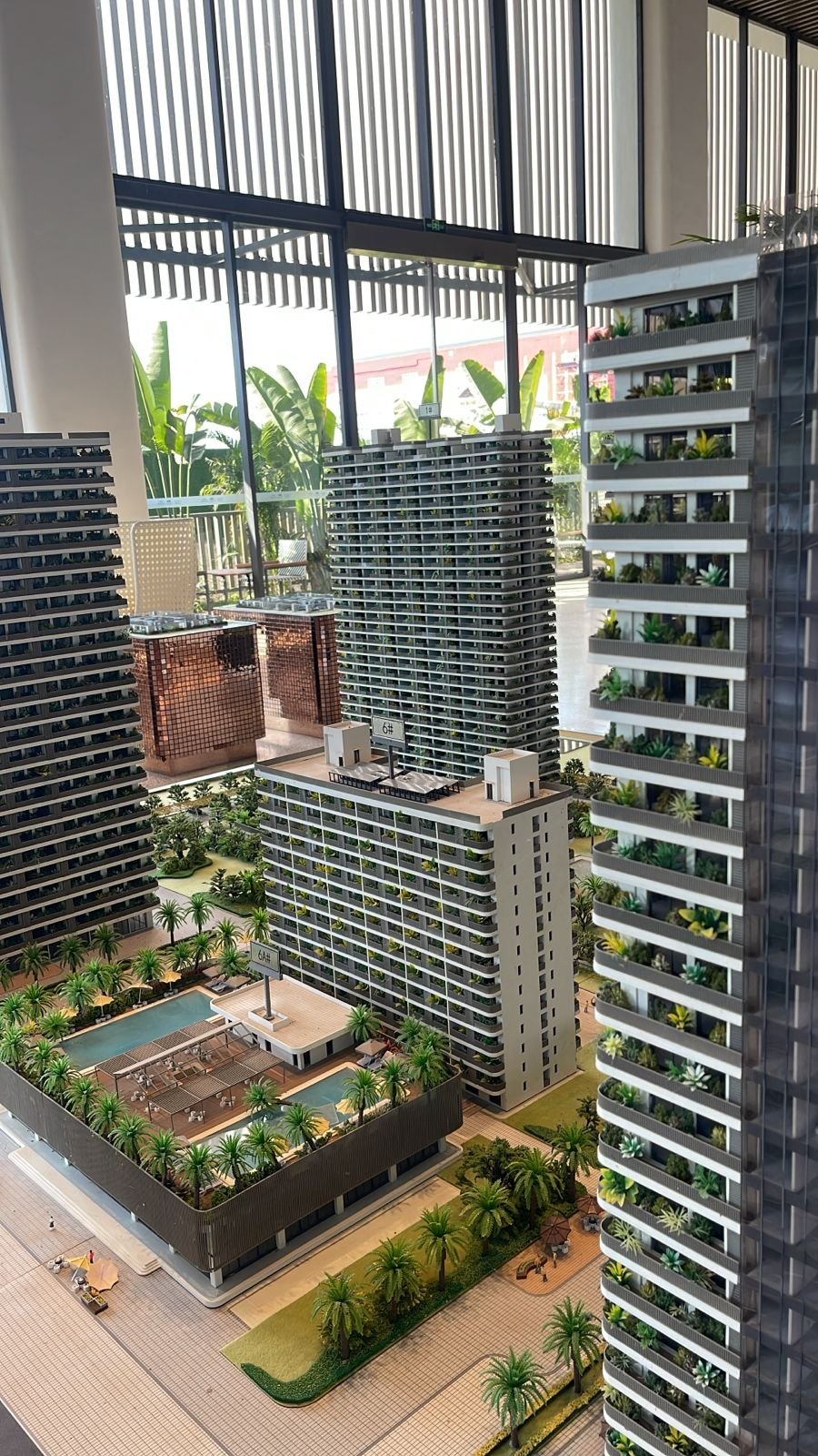 WhatsApp Image 2024-12-04 at 14.56.27_68074646 5941 – The Luxurious Apartment and Condominium Living, nestled within the thriving economic landscape of the That Luang Special Economic Zone.