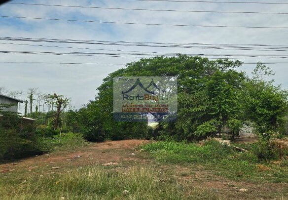 6009 – The appealing warehouse for rent, located near Eye Care Hospital and 10-15 minutes driving to Wat-Tai International Airport.
