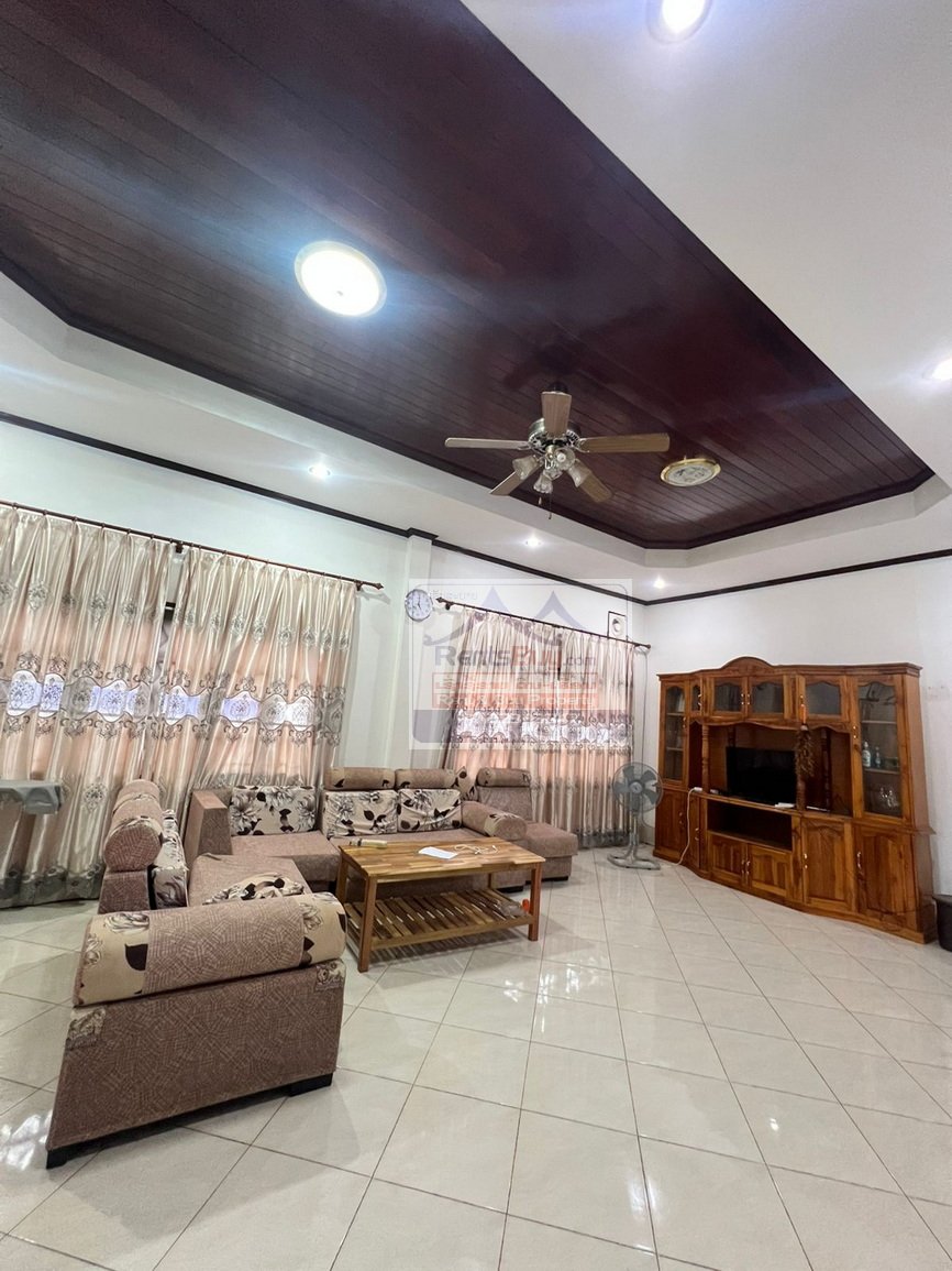 6024 – The Charming 2-Story House for Rent. Nestled Patouxay Monument, Thatluang Golden Stupa and ITECC Shopping Mall.