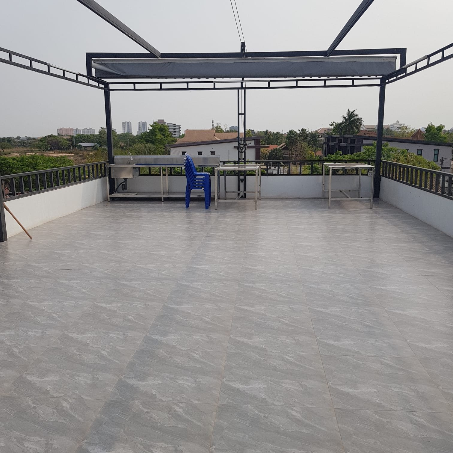 WhatsApp Image 2025-03-17 at 15.08.25_a7d0132f 6064-A convenient location close to amenities, or a vibrant Lao community atmosphere of the stunning 3-storey house near Thatluang Stupa
