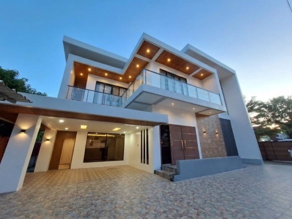 6126-Modern 2-Story House for Rent in the Diplomatic Area