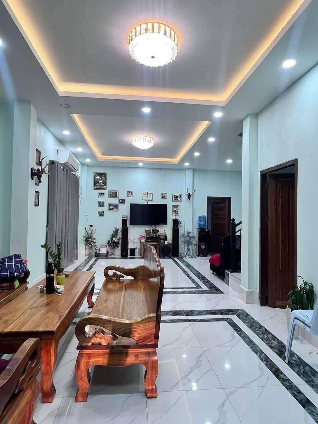 WhatsApp Image 2025-03-03 at 15.17.14_a01e6c14 6165-Two Storey House for Sale Near Local Fresh Market