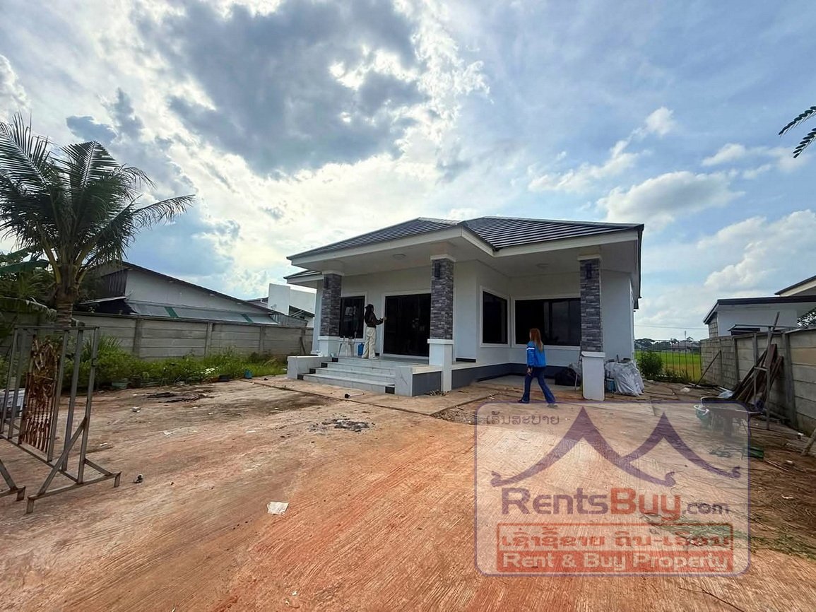 salehouse01 6180-A modern, three-bedroom villa is now available for Sale in the tranquil Xoknoi Village