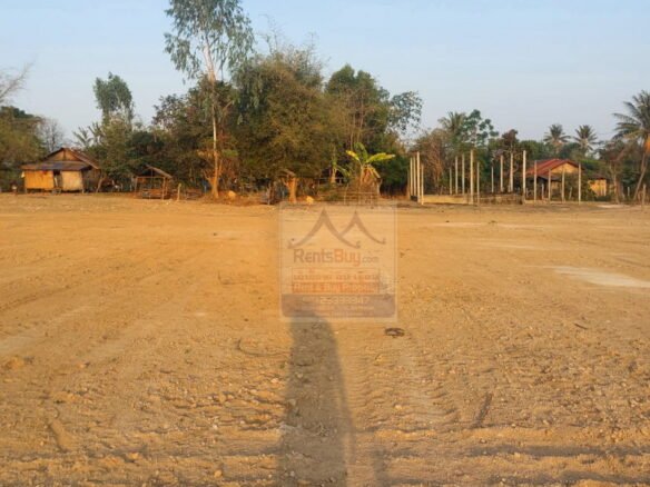 6221-Land for Sale in Dong Village, Thulakom District, Vientiane Province