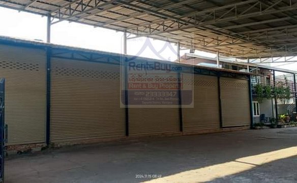 6295-Discover a unique opportunity to lease a spacious house with a substantial warehouse in the desirable Ban Phontongsavath neighborhood of Vientiane Capital.
