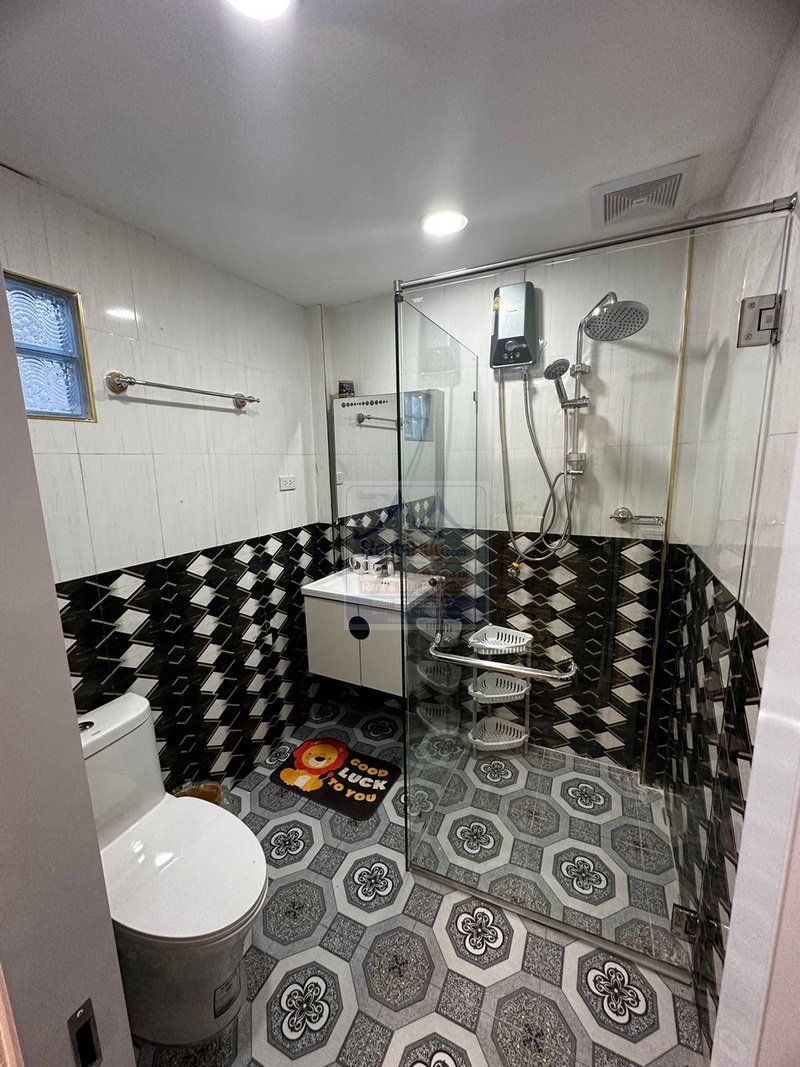 rowhouseforrentinthediplomaticarea15 6280-Modern row house, nestled in the prestigious diplomatic area of Vientiane, offers a convenient and stylish living experience.