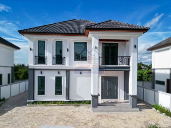6288-Modern 2-Story Villa with Stunning Design in Saysettha