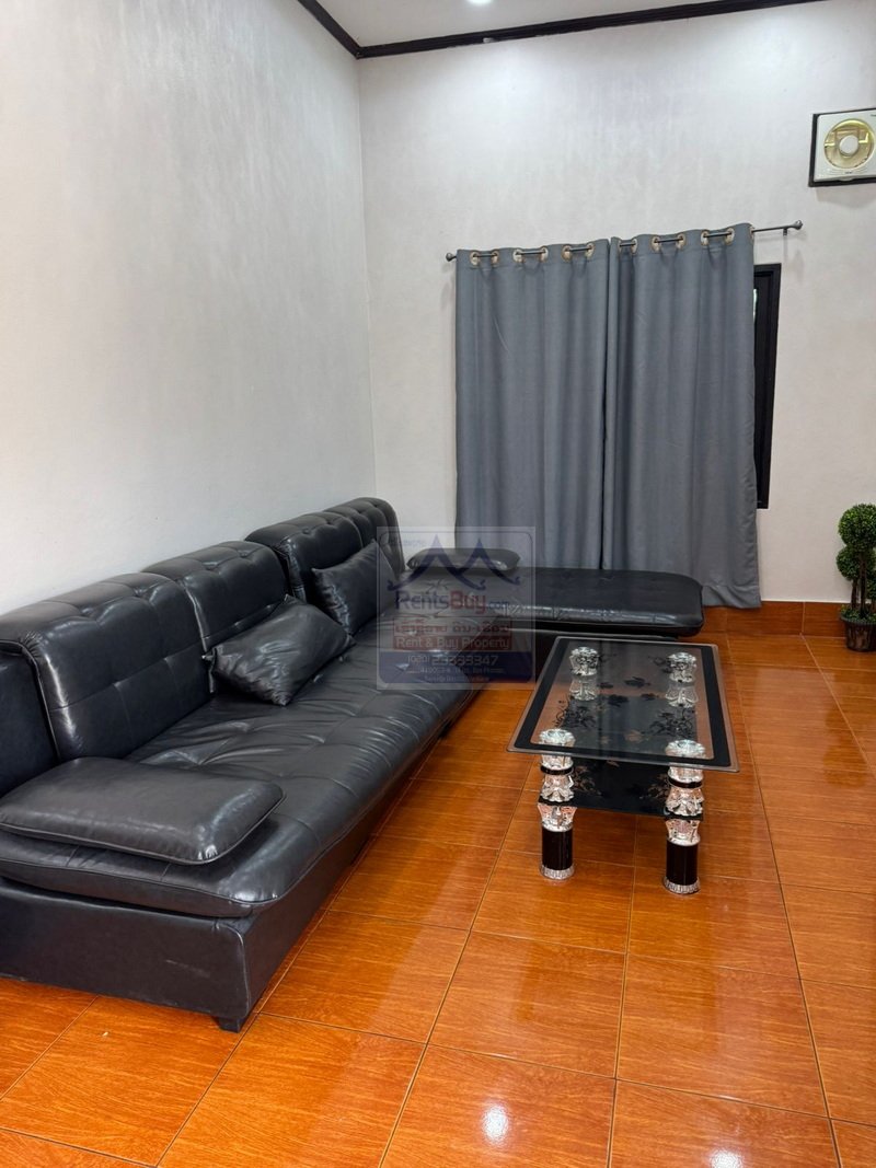 Houserent02 6336-Newly renovated house available for rent now!