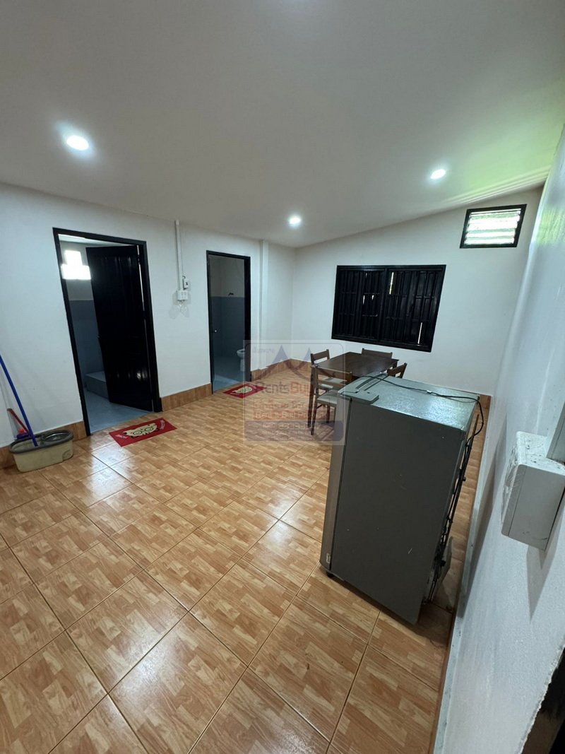 Houserent03 6336-Newly renovated house available for rent now!