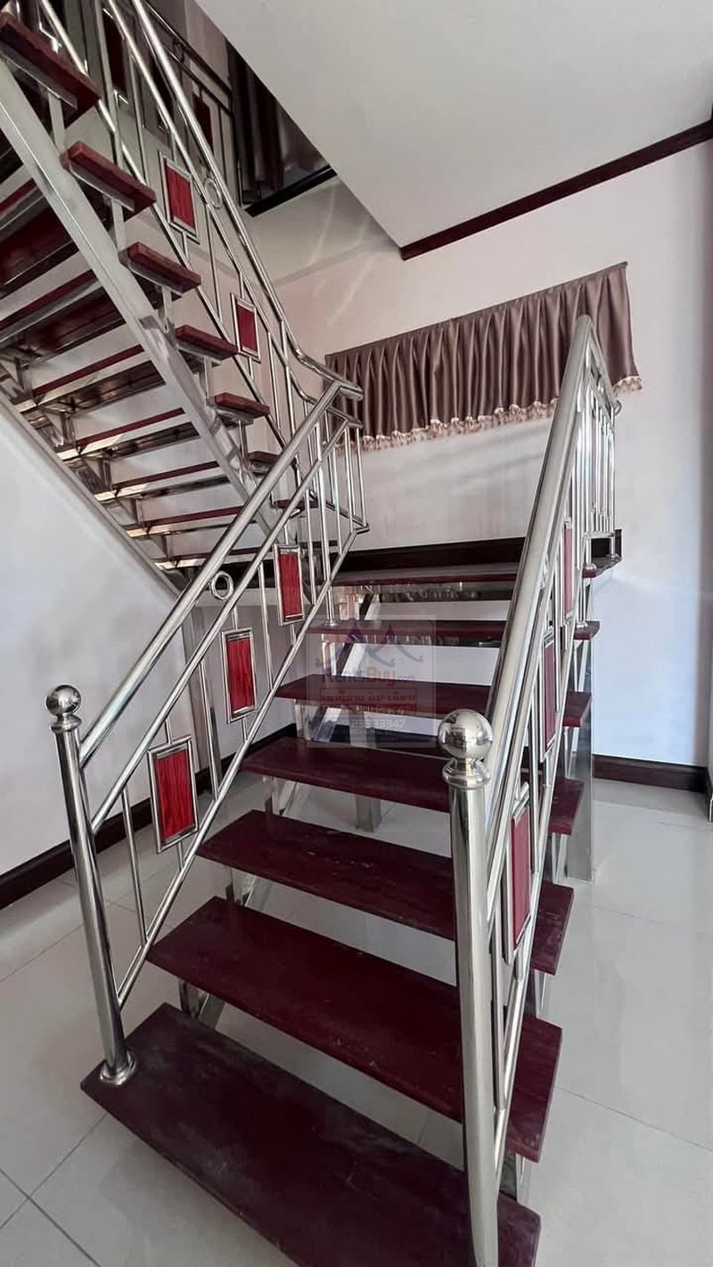 6346-This exquisite newly built house blends classic elegance with modern charm, offering a truly unique living experience